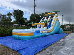 IMG 8280 1768960031 20' Arctic Bay Waterslide Double Lane